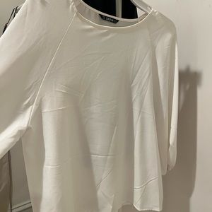 white balloon sleeve blouse